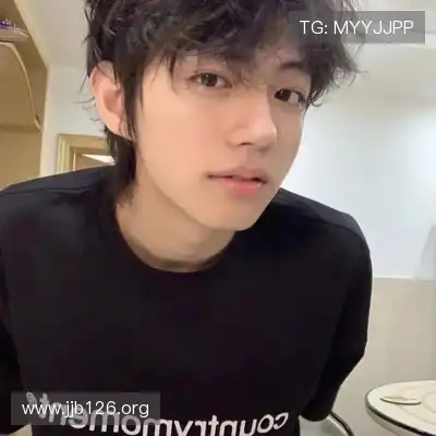 苗诗纯